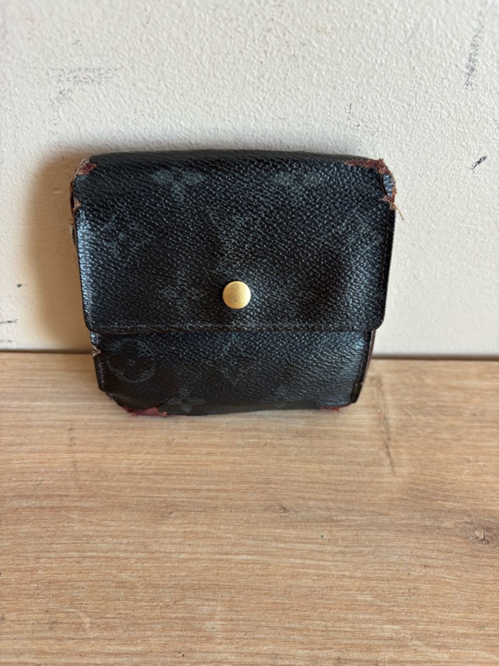Authentic Louis Vuitton monogram wallet vintage